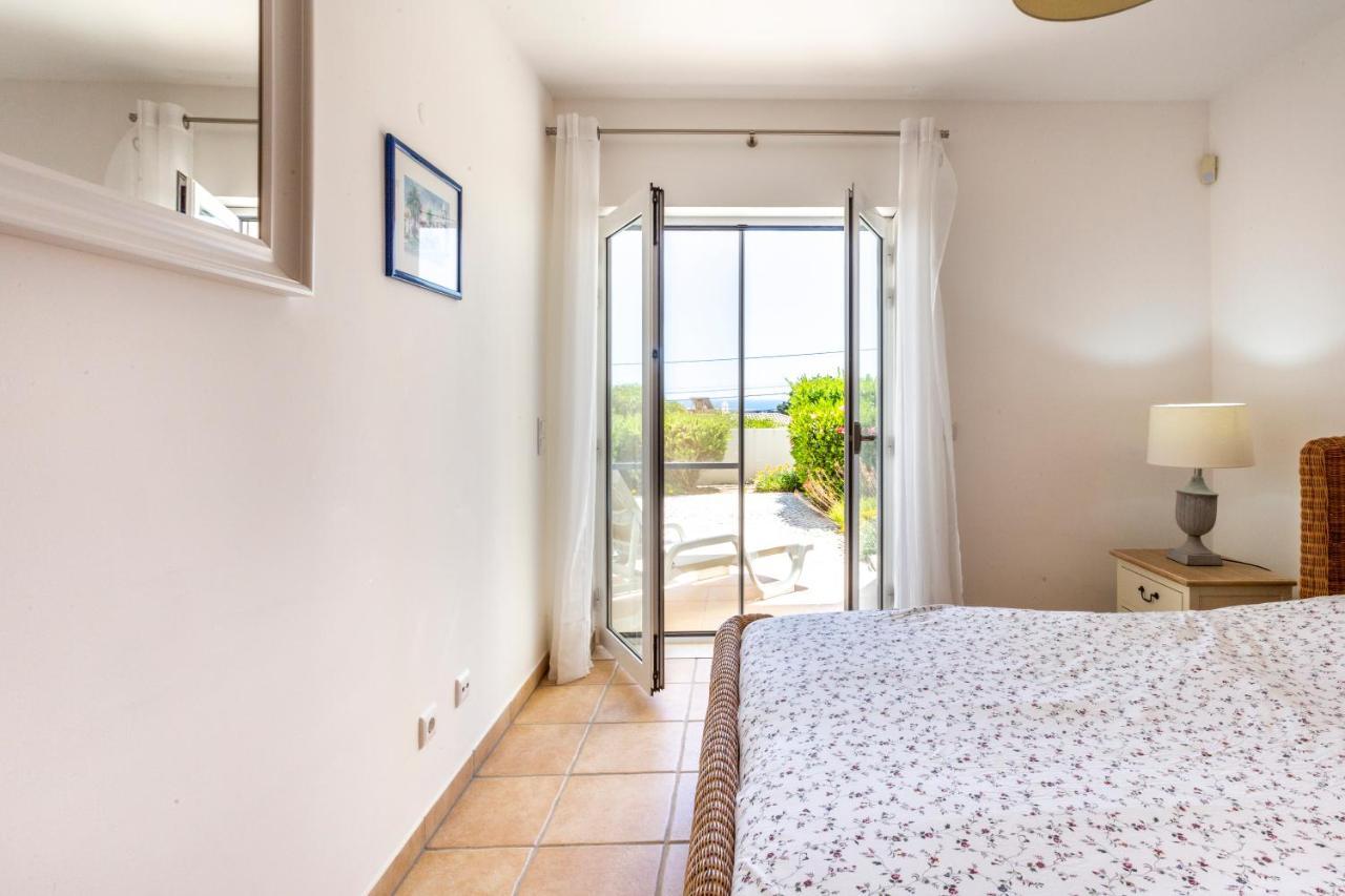 Cozy & Luxurious Getaway - 3 Decks Oceanview & Pool - Sao Jose Apartment ลากอส ภายนอก รูปภาพ