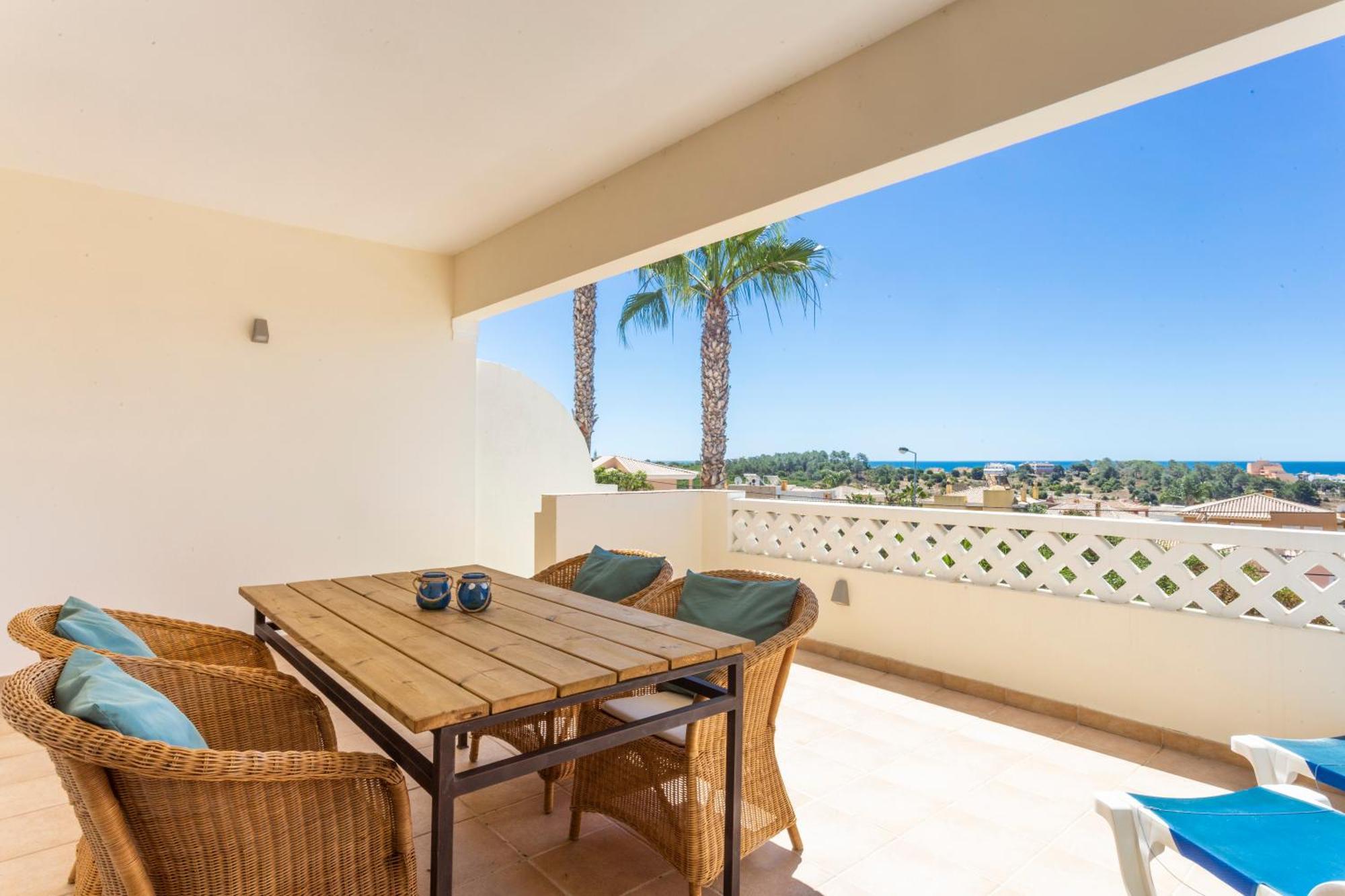 Cozy & Luxurious Getaway - 3 Decks Oceanview & Pool - Sao Jose Apartment ลากอส ภายนอก รูปภาพ